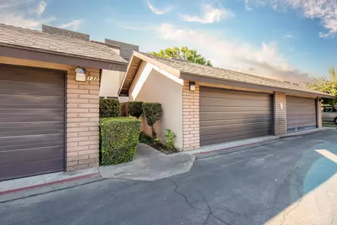 4975 E Butler Ave #131, Fresno, CA 93727