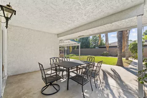 Exterior - 1687 Kaweah Dr, Tulare, CA 93274 photo 3 of 9