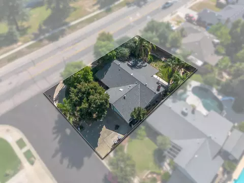 View/Area - 1687 Kaweah Dr, Tulare, CA 93274 photo 1 of 2