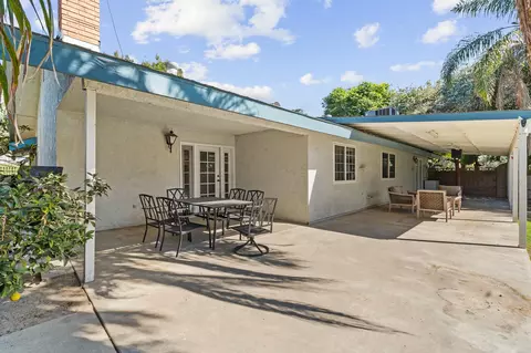 Exterior - 1687 Kaweah Dr, Tulare, CA 93274 photo 5 of 9