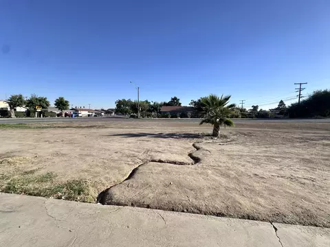 129 S Evans Rd, Tipton, CA 93272 photo 3