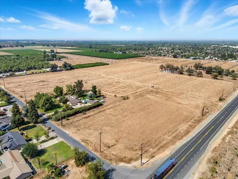 Ave 320, Ivanhoe, CA 93235 photo 10