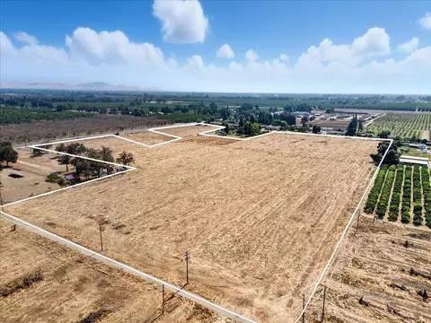 Ave 320, Ivanhoe, CA 93235