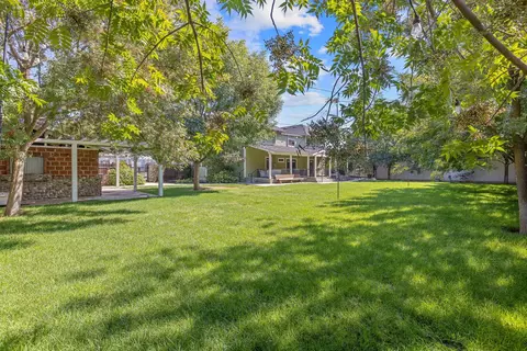Exterior - 224 N E St, Exeter, CA 93221 photo 19 of 24
