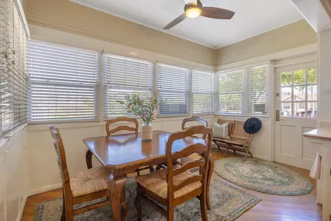 Dining - 224 N E St, Exeter, CA 93221 photo 7 of 8