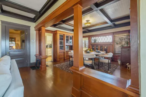 Dining - 224 N E St, Exeter, CA 93221 photo 1 of 8