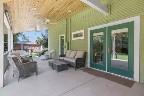 Exterior - 224 N E St, Exeter, CA 93221 photo 12 of 24