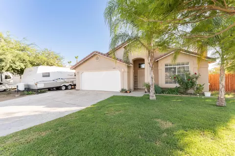 497 Dogwood Ct, Tulare, CA 93274