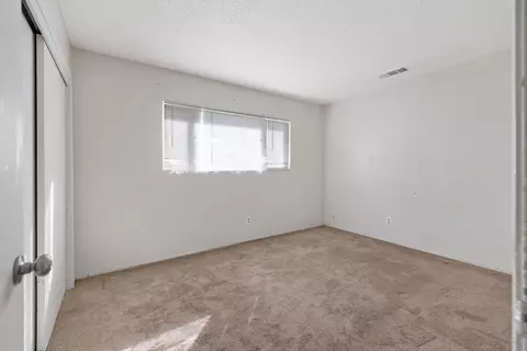 Bedroom - 190 S Evans St, Tipton, CA 93272 photo 4 of 5