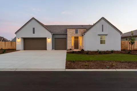 6511 W Wood Dr #LOT 1047, Visalia, CA 93277