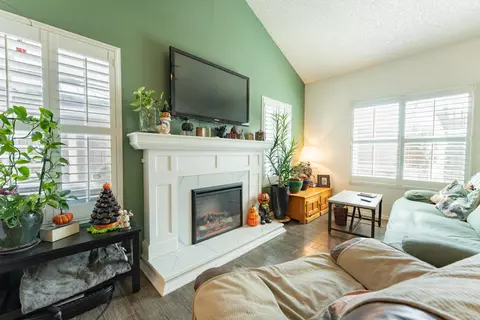 Living - 1145 E Ferguson Ave, Visalia, CA 93292 photo 1 of 2