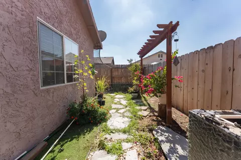 Exterior - 1145 E Ferguson Ave, Visalia, CA 93292 photo 12 of 15