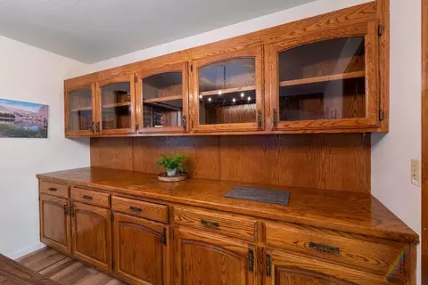 Dining - 41045 E Mynatt Dr, Three Rivers, CA 93271 photo 3 of 3