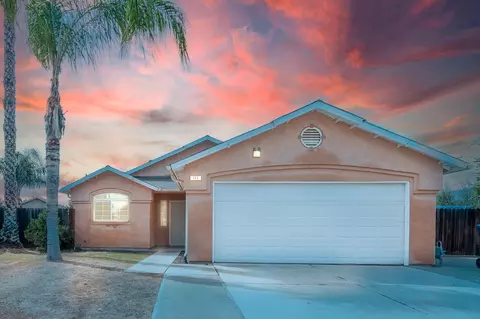 145 Cumberland Ct, Tulare, CA 93274