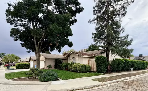 Exterior - 1803 Durango Court Ct, Tulare, CA 93274 photo 2 of 4