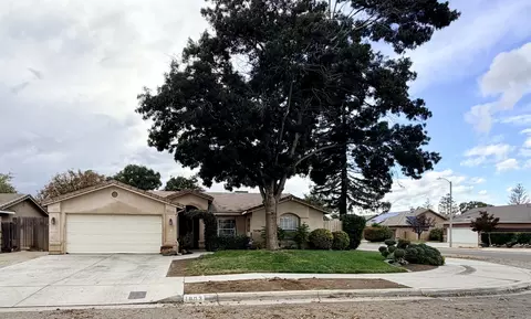 1803 Durango Court Ct, Tulare, CA 93274