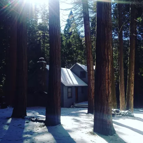 2115 Ferguson Dr, Camp Nelson, CA 93265