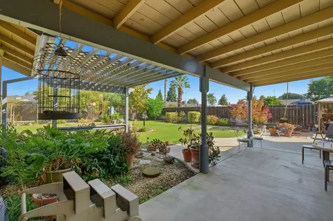 Exterior - 1946 E Harvard Ct, Visalia, CA 93292 photo 5 of 9