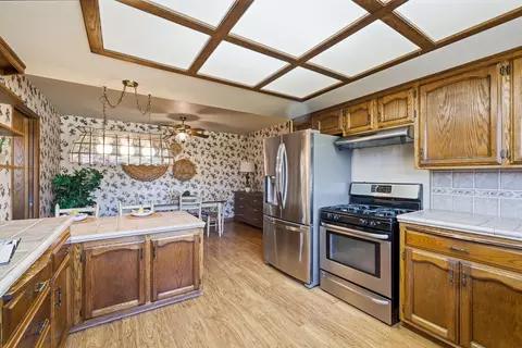 Kitchen - 1946 E Harvard Ct, Visalia, CA 93292 photo 8 of 8