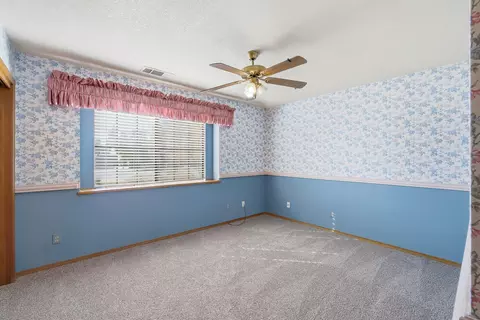 Bedroom - 1946 E Harvard Ct, Visalia, CA 93292 photo 1 of 7