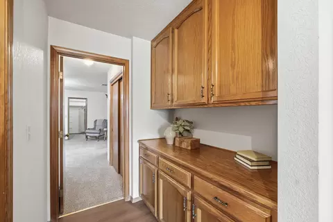Entry Way - 1946 E Harvard Ct, Visalia, CA 93292 photo 3 of 3