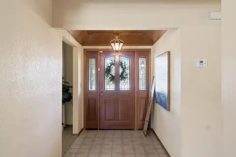 Entry Way - 1946 E Harvard Ct, Visalia, CA 93292 photo 1 of 3