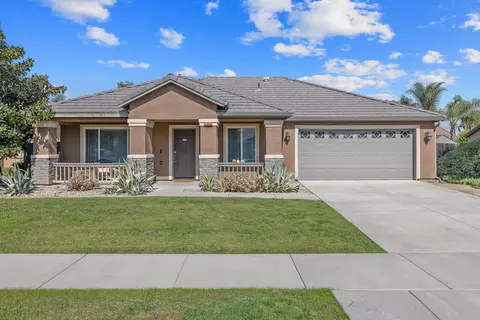 1366 Muscat Ct, Hanford, CA 93230
