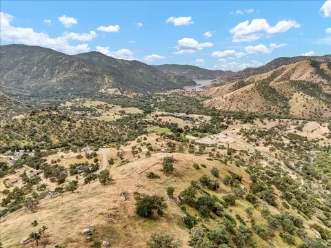 Black Oak Drive, Three Rivers, CA 93271 photo 12