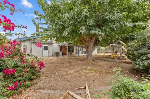 Exterior - 510 S Quince Ave, Exeter, CA 93221 photo 8 of 8
