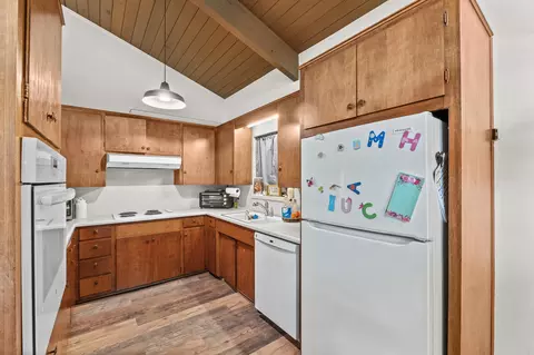Kitchen - 510 S Quince Ave, Exeter, CA 93221 photo 1 of 4