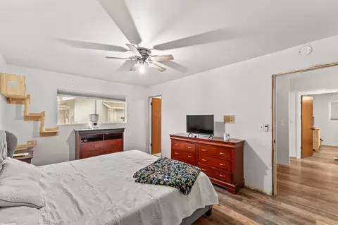 Bedroom - 510 S Quince Ave, Exeter, CA 93221 photo 5 of 5
