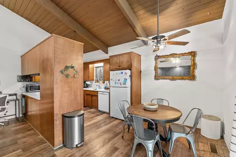 Dining - 510 S Quince Ave, Exeter, CA 93221 photo 1 of 2