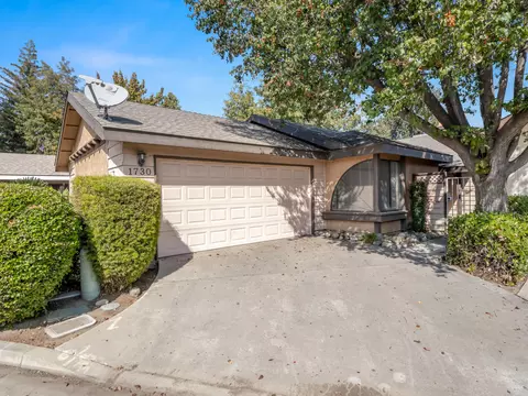 1730 E Babcock Ave, Visalia, CA 93292