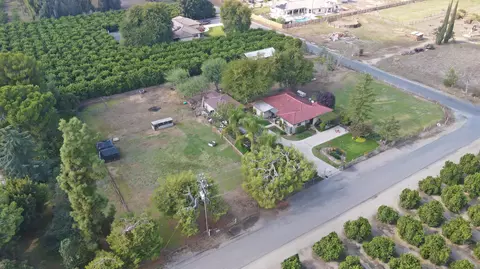 651 S Cornucopia Rd, Exeter, CA 93221