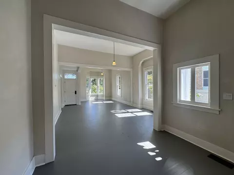 Living - 523 N Locust St, Visalia, CA 93291 photo 6 of 7