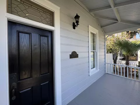 Exterior - 523 N Locust St, Visalia, CA 93291 photo 8 of 27