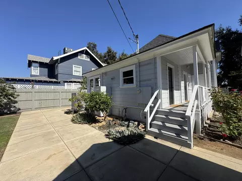 Exterior - 523 N Locust St, Visalia, CA 93291 photo 15 of 27