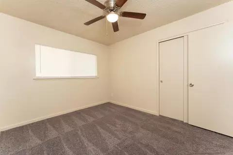 Bedroom - 2102 E Bardsley Ave, Tulare, CA 93274 photo 3 of 5