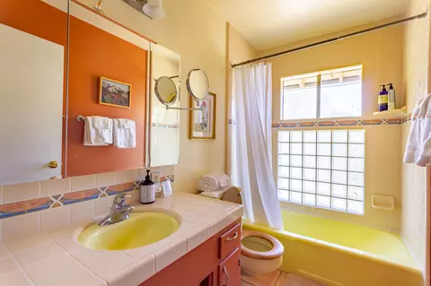 Bath - 46685 Sycamore Dr # D, Three Rivers, CA 93271 photo 2 of 2