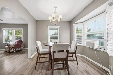 Dining - 605 E Tulare Ave, Visalia, CA 93292 photo 2 of 2