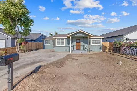 312 NE 4th Ave, Visalia, CA 93291
