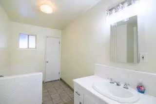 Other - 548 W Dennis Dr, Clovis, CA 93612 photo 4 of 6