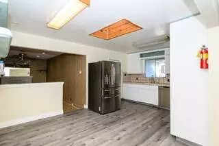 Kitchen - 548 W Dennis Dr, Clovis, CA 93612 photo 1 of 4