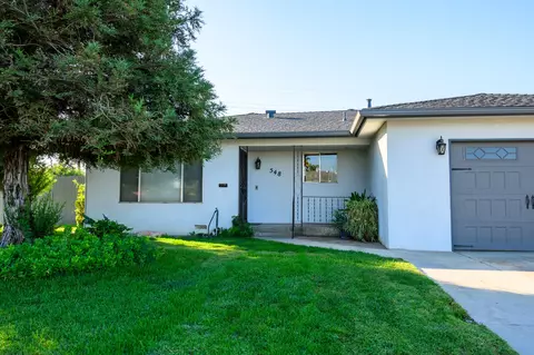 Exterior - 548 W Dennis Dr, Clovis, CA 93612 photo 2 of 8