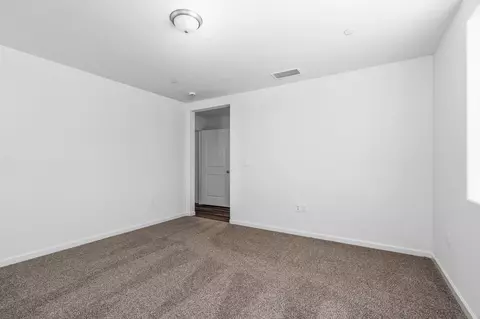 Bedroom - 3131 Ryan Ave, Tulare, CA 93274 photo 4 of 4