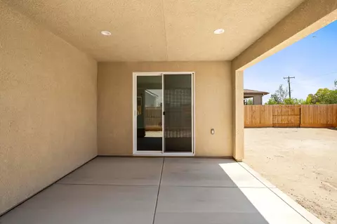 Exterior - 3131 Ryan Ave, Tulare, CA 93274 photo 9 of 9