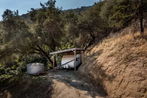 Exterior - 43283 N Fork Dr, Three Rivers, CA 93271 photo 3 of 7