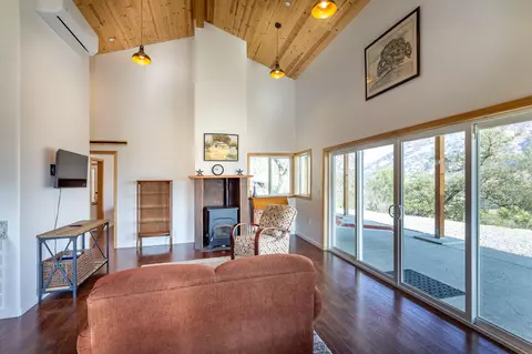 Living - 43283 N Fork Dr, Three Rivers, CA 93271 photo 2 of 4