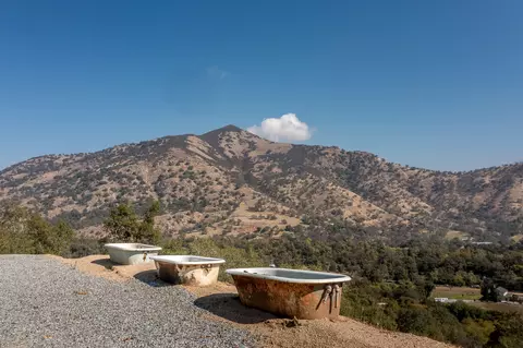 Bath - 43283 N Fork Dr, Three Rivers, CA 93271 photo 1 of 7