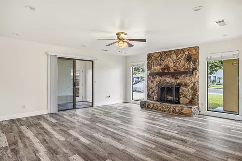 1209 N Gem St N, Tulare, CA 93274 photo 10